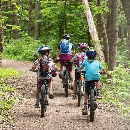 des conseils pour aider les enfants à faire du VTT